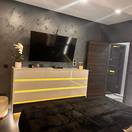 Golden Pearl Of Luxury